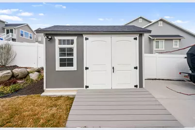 641 N Pinnacle Ln, Saratoga Springs, UT 84045 - Photo 52