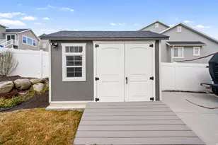 641 N Pinnacle Ln, Saratoga Springs, UT 84045 - Photo 52