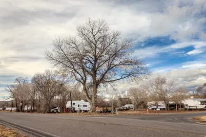 2011 N 250 W, Vernal, UT 84078 - Photo 2