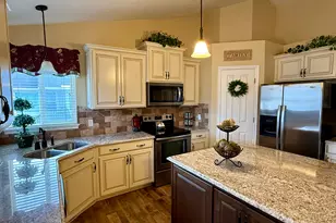 12813 S Keri Lynn Ct W, Riverton, UT 84065 - Photo 4