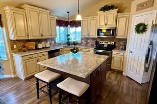 12813 S Keri Lynn Ct W, Riverton, UT 84065 - Photo 2