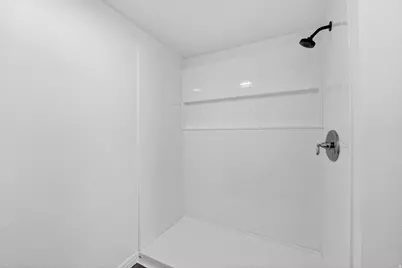 451 N 500 W #39, Payson, UT 84651 - Photo 16