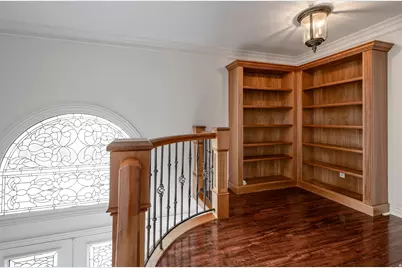 325 N Federal Heights Cir, Salt Lake City, UT 84103 - Photo 28