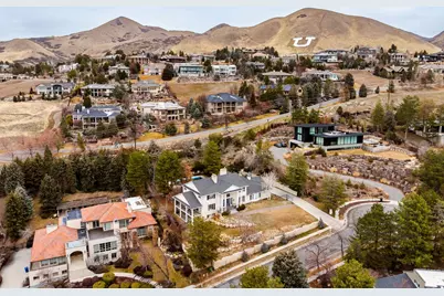 325 N Federal Heights Cir, Salt Lake City, UT 84103 - Photo 62