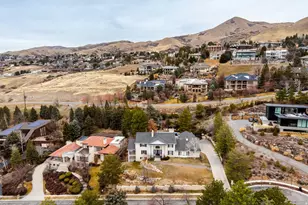 325 N Federal Heights Circle, Salt Lake City, UT 84103 - Photo 12