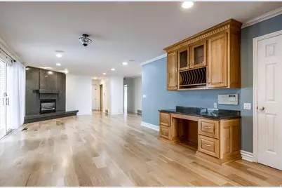 325 N Federal Heights Cir, Salt Lake City, UT 84103 - Photo 20