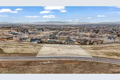 2116 S Valley View Dr #58, Mapleton, UT 84664 - Photo 2