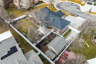 1383 W 9950 S, South Jordan, UT 84095 - Photo 2