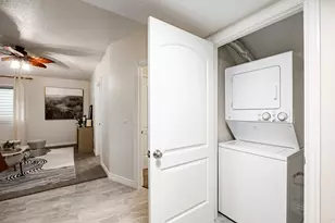 1383 W 9950 S, South Jordan, UT 84095 - Photo 36