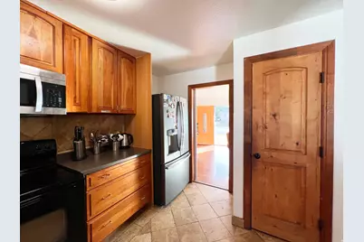 3784 W Dimrall Dr S, Taylorsville, UT 84129 - Photo 12