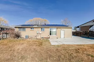 186 E Brent Cir S, Sandy, UT 84070 - Photo 18