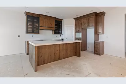 2076 W 800 S, Layton, UT 84041 - Photo 8