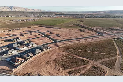 1586 S 3960 W #61, Hurricane, UT 84737 - Photo 6