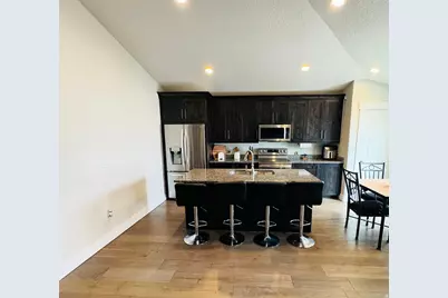 1118 N 300 W, Tooele, UT 84074 - Photo 4