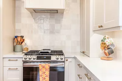 325 N C St, Salt Lake City, UT 84103 - Photo 6