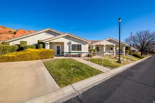 1050 W Red Hills Pkwy, Washington, UT 84780 - Photo 24