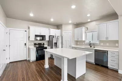 1688 E Talon Way, Eagle Mountain, UT 84005 - Photo 6