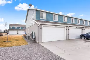 1688 E Talon Way, Eagle Mountain, UT 84005 - Photo 2