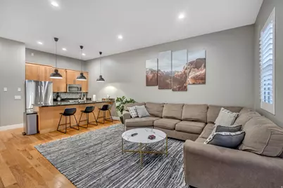 748 N 300 W, Salt Lake City, UT 84103 - Photo 14