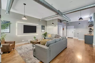 748 N 300 W, Salt Lake City, UT 84103 - Photo 2