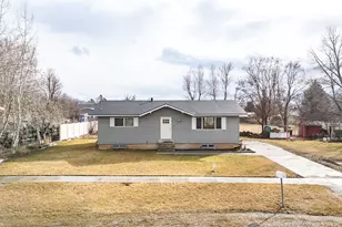 282 W 100 S, Smithfield, UT 84335 - Photo 1