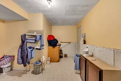 4668 W Kathleen Ave, West Valley, UT 84120 - Photo 20