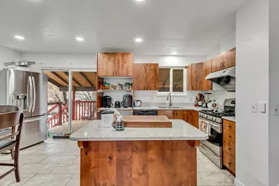 4668 W Kathleen Ave, West Valley, UT 84120 - Photo 6