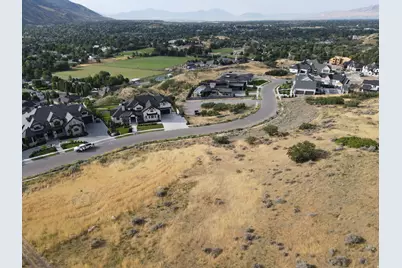 102 E Deer Ln, Alpine, UT 84004 - Photo 2