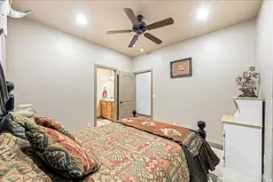 1112 W Sapphire, Diamond Valley, UT 84770 - Photo 34