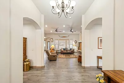 1112 W Sapphire, Diamond Valley, UT 84770 - Photo 6