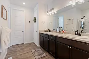 5375 N Lindbergh Ln, Eagle Mountain, UT 84005 - Photo 16