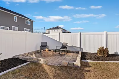 5375 N Lindbergh Ln, Eagle Mountain, UT 84005 - Photo 28