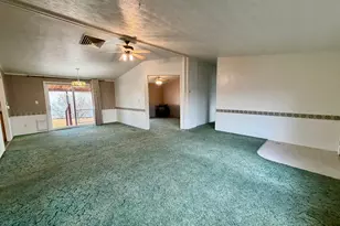 4977 S 2625 E, Vernal, UT 84078 - Photo 4