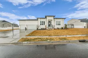 34 W 2250 S, Kaysville, UT 84037 - Photo 1