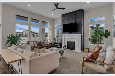 34 W 2250 S, Kaysville, UT 84037 - Photo 12