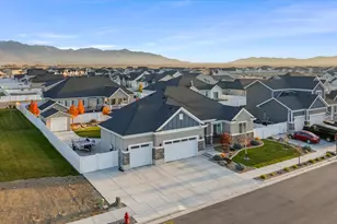 889 W Sagewood Dr, Stansbury Park, UT 84074 - Photo 10