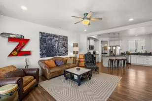 4506 W Daybreak Rim Way, South Jordan, UT 84009 - Photo 10