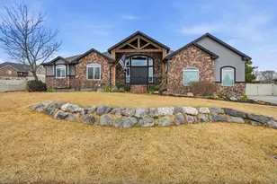 1272 N Cedar Hollow Blvd, Lehi, UT 84043 - Photo 2