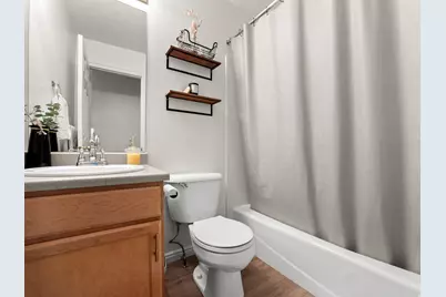 1571 N 160 W, Layton, UT 84041 - Photo 20