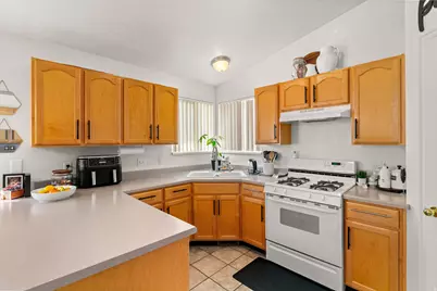 1571 N 160 W, Layton, UT 84041 - Photo 8