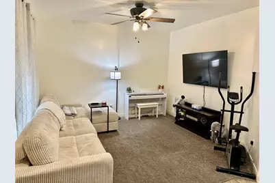 2075 S Sir Monte Dr #25, Saint George, UT 84770 - Photo 2