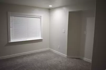 112 W Crystal Bay Dr, Stansbury Park, UT 84074 - Photo 24