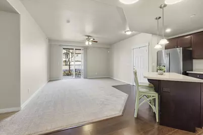 281 W 650 N #B, Centerville, UT 84014 - Photo 6