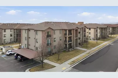 281 W 650 N #B, Centerville, UT 84014 - Photo 44