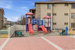 281 W 650 N, Centerville, UT 84014 - Photo 42