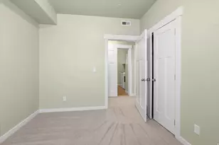 281 W 650 N, Centerville, UT 84014 - Photo 22