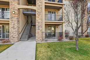 281 W 650 N, Centerville, UT 84014 - Photo 32