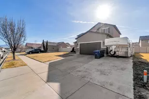 6081 W Haven Ridge Way N, West Valley, UT 84128 - Photo 30