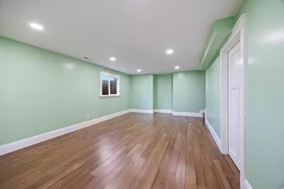 8485 S Harvard Park Dr, Sandy, UT 84094 - Photo 14