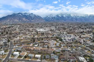 8485 S Harvard Park Dr, Sandy, UT 84094 - Photo 34